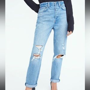 Aritzia Denim Forum Loose Fit Light Wash Denim Like AGOLDE 90s Loose Fit